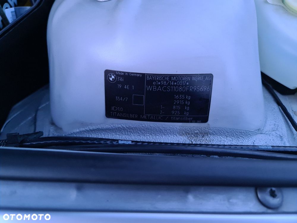 BMW Seria 3 - 16