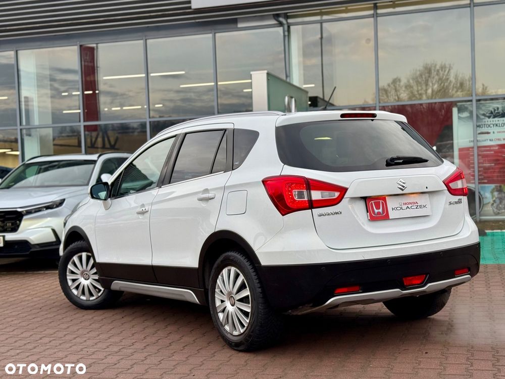 Suzuki SX4 S-Cross 1.0 T Premium - 4