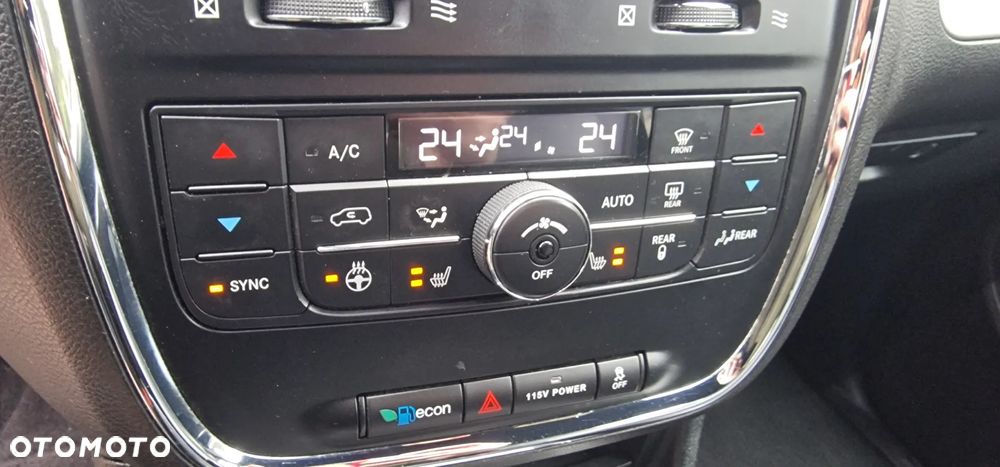 Dodge Grand Caravan - 18