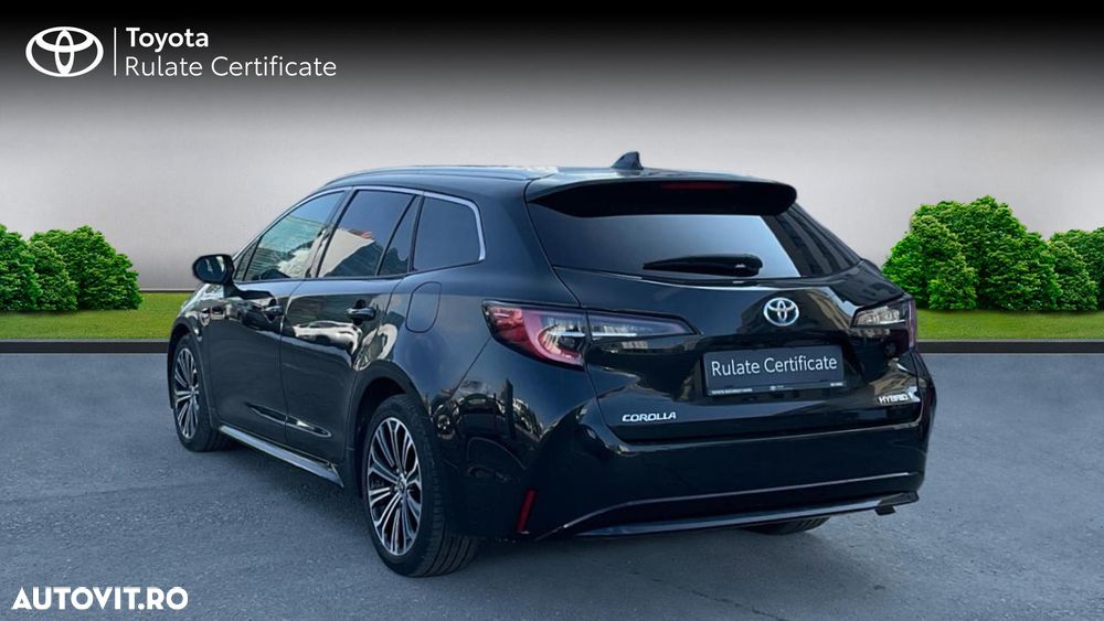 Toyota Corolla 1.8 HSD Exclusive interior Negru - 6