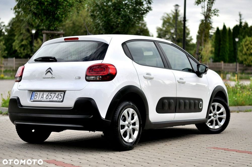 Citroën C3 1.2 PureTech Plus - 26