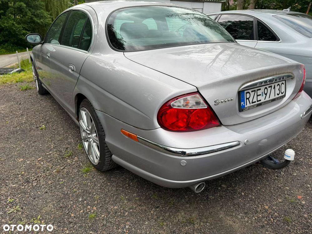 Jaguar S-Type 2.5 V6 Executive - 4