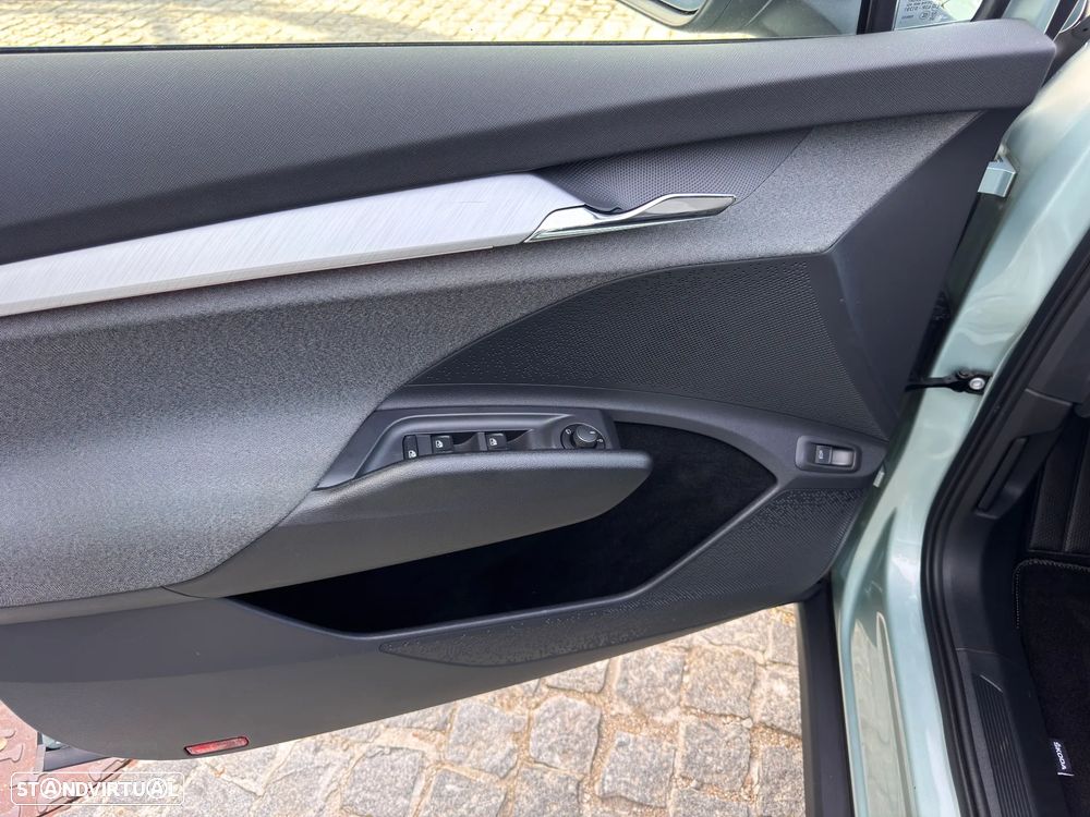 Skoda Enyaq iV 60 - 15