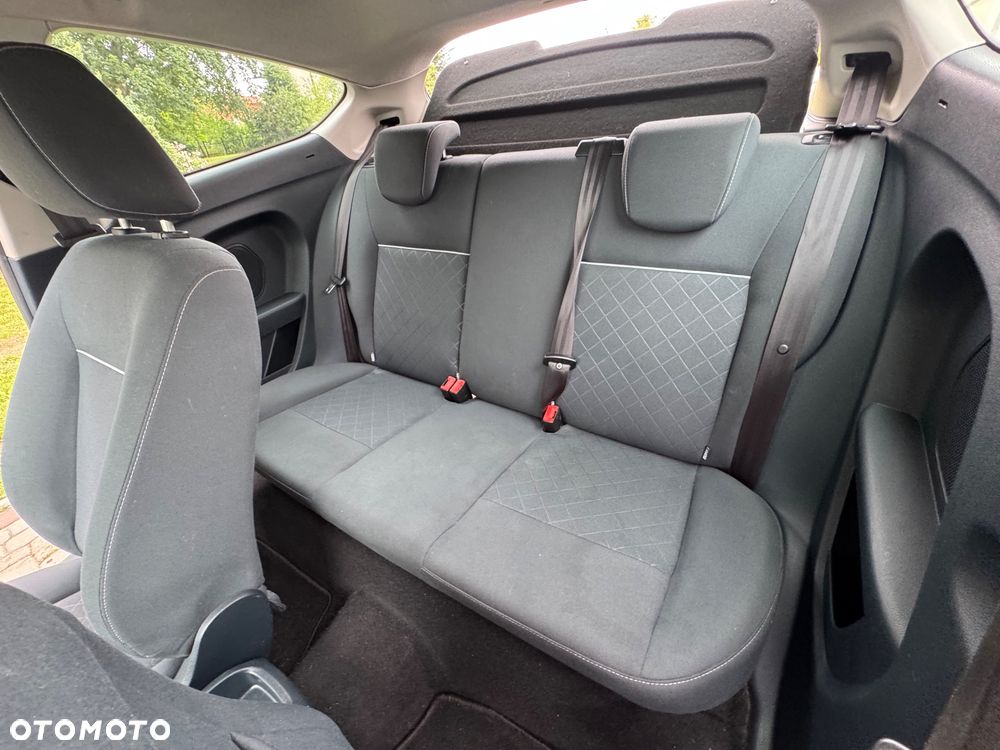 Ford Fiesta - 23