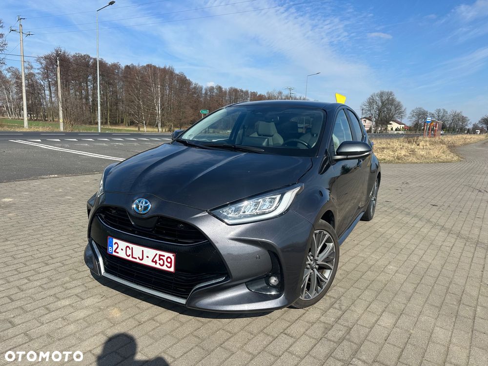 Toyota Yaris Hybrid 1.5 Selection Elegant - 1