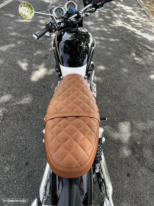 Triumph Bonneville T120 - 7