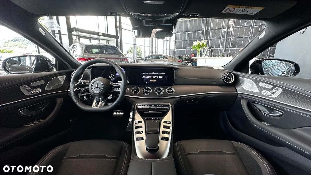 Mercedes-Benz AMG GT 43 4-Matic+ - 37