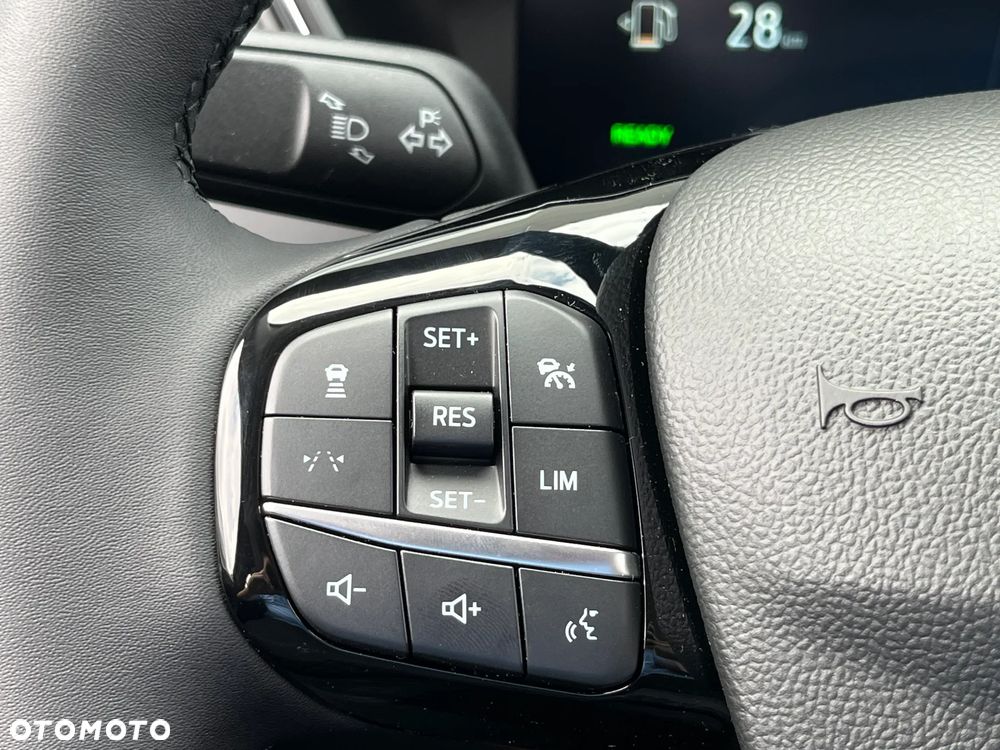 Ford Kuga 2.5 FHEV FWD Titanium eCVT - 16