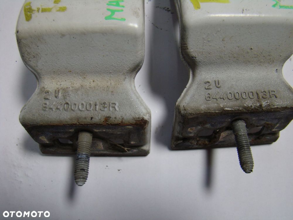 zawias drzwi tylnych master movano iii 2.3 10- 844000013r - 3