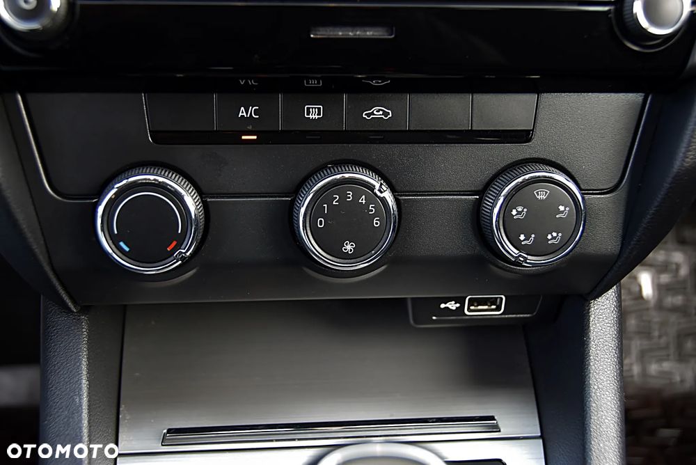 Skoda Octavia 1.6 TDI Ambition - 28