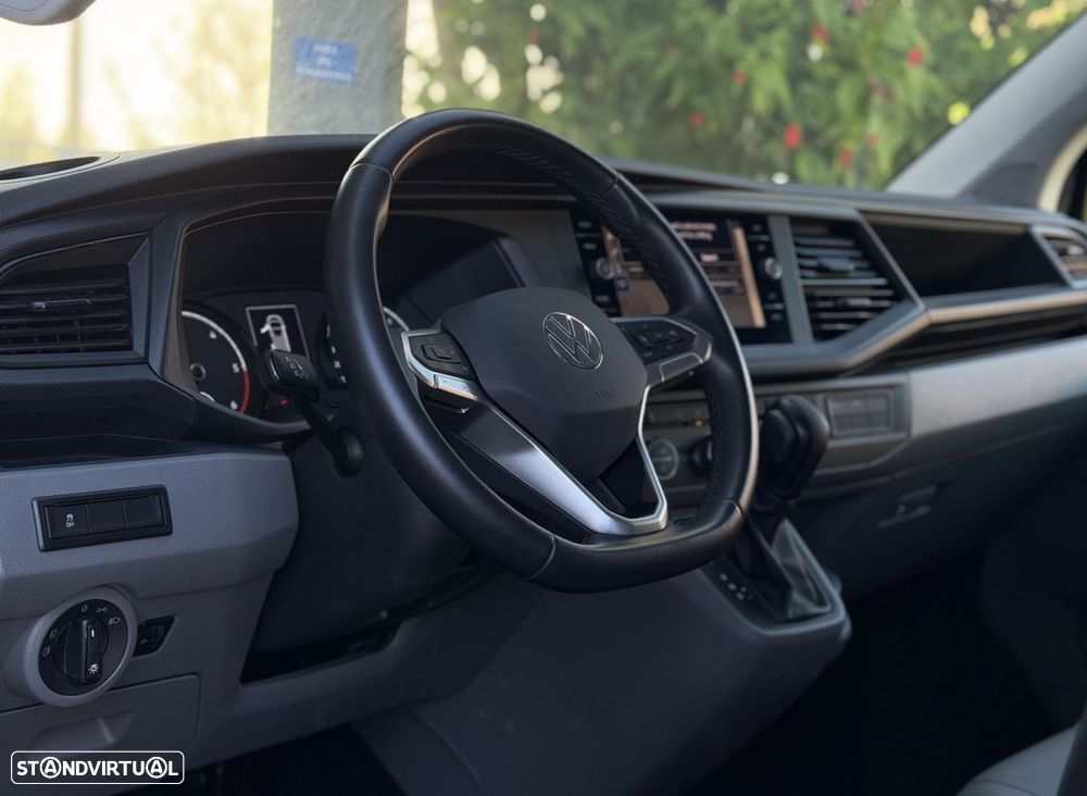 VW Caravelle - 5