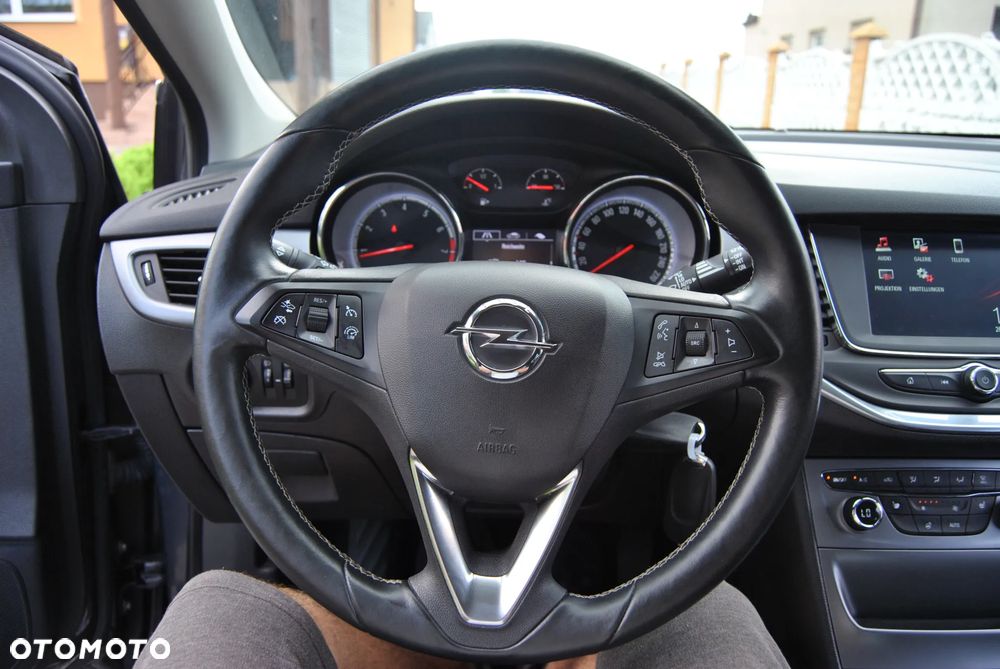 Opel Astra - 18