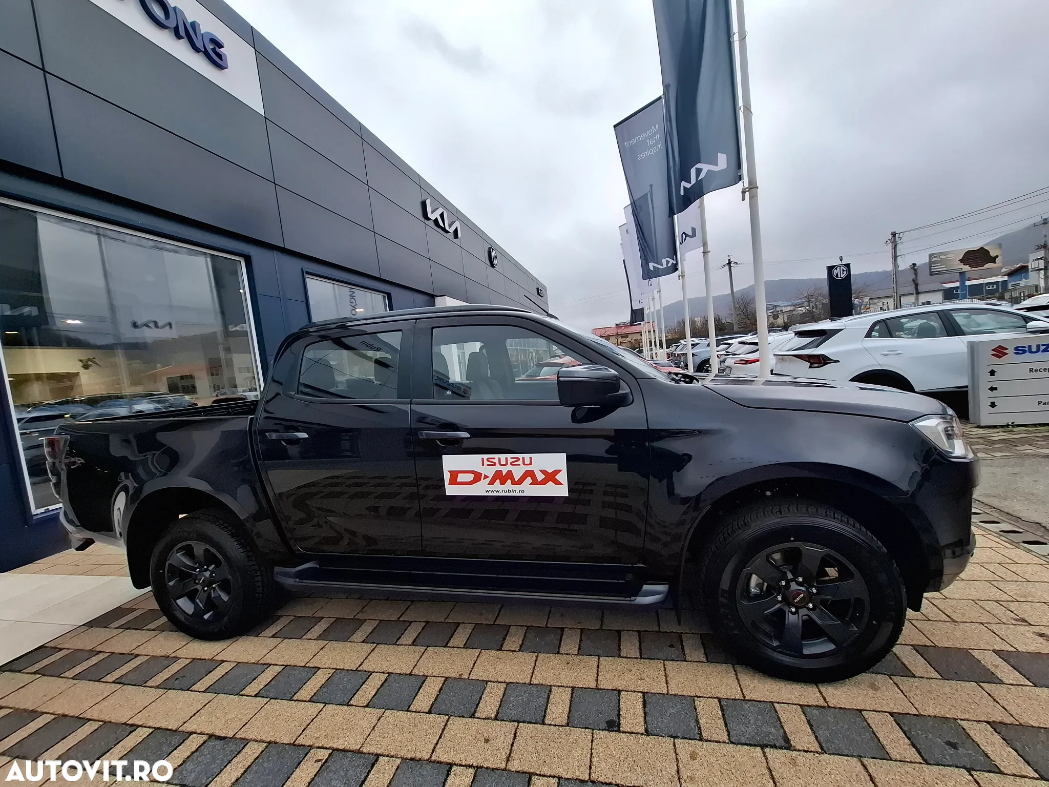 Isuzu D-Max 1.9 DSL 4x4 Double Cab AT Executive - 4