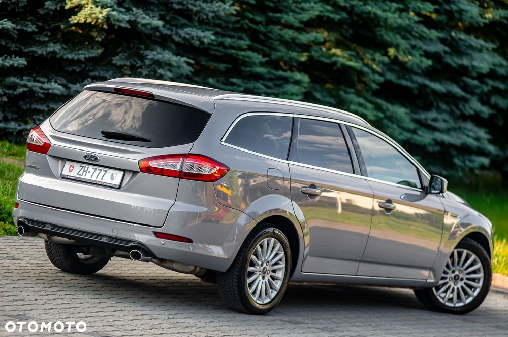 Ford Mondeo 2.0 SCTi Ghia - 12