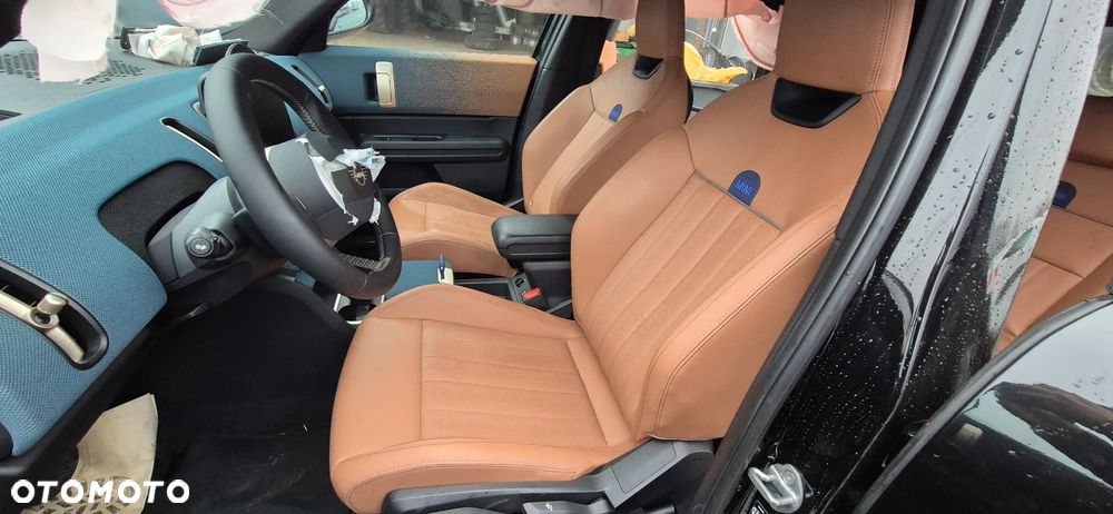 MINI Countryman C mHEV Blackyard - 23