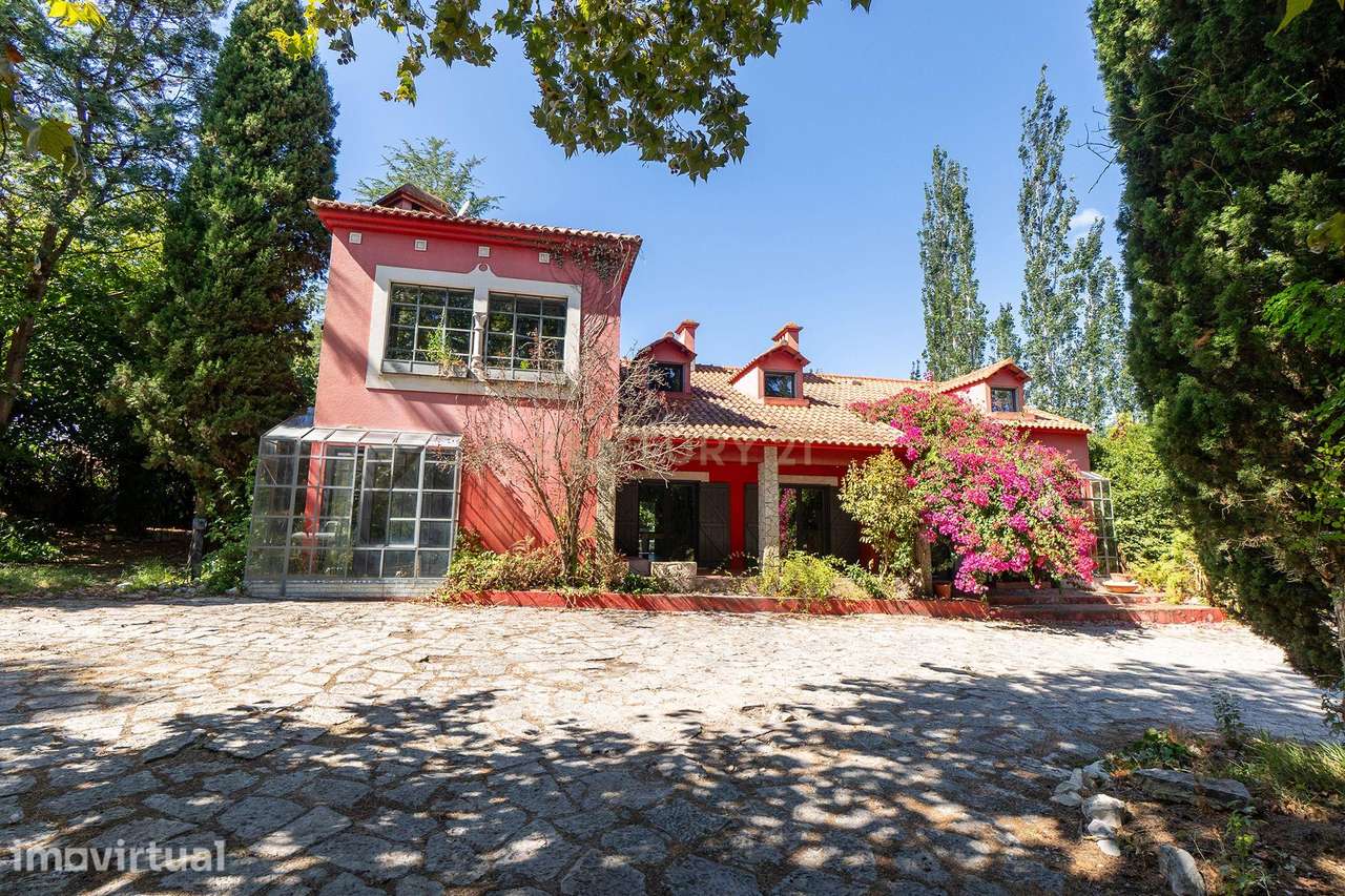 Vila de Prestígio T7+2 com 5.000 m² de Privacidade na Verdizela - Grande imagem: 4/60