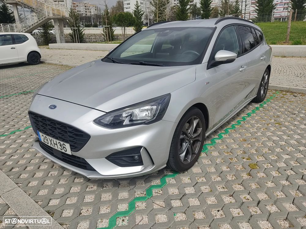 Ford Focus SW 1.0 EcoBoost ST-Line - 9