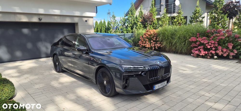 BMW Seria 7 - 1