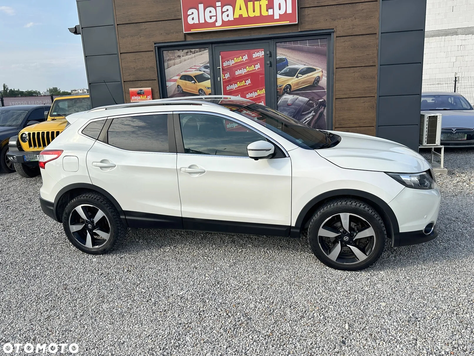Nissan Qashqai 1.6 DCi N-Connecta Xtronic EU6 - 11