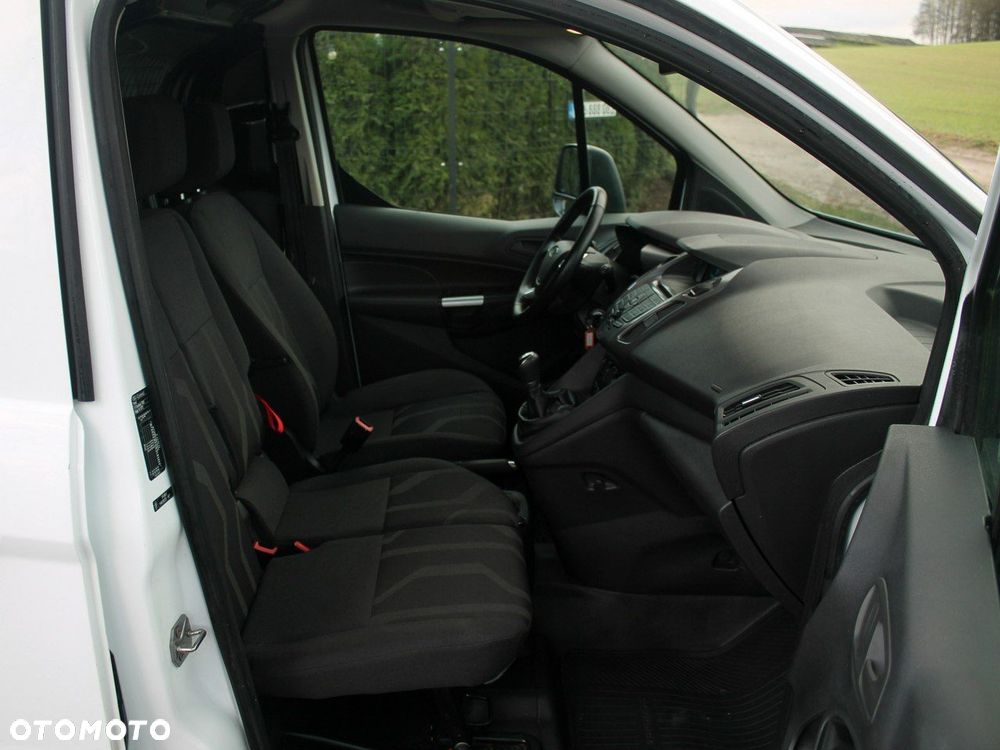 Ford Transit Connect - 29