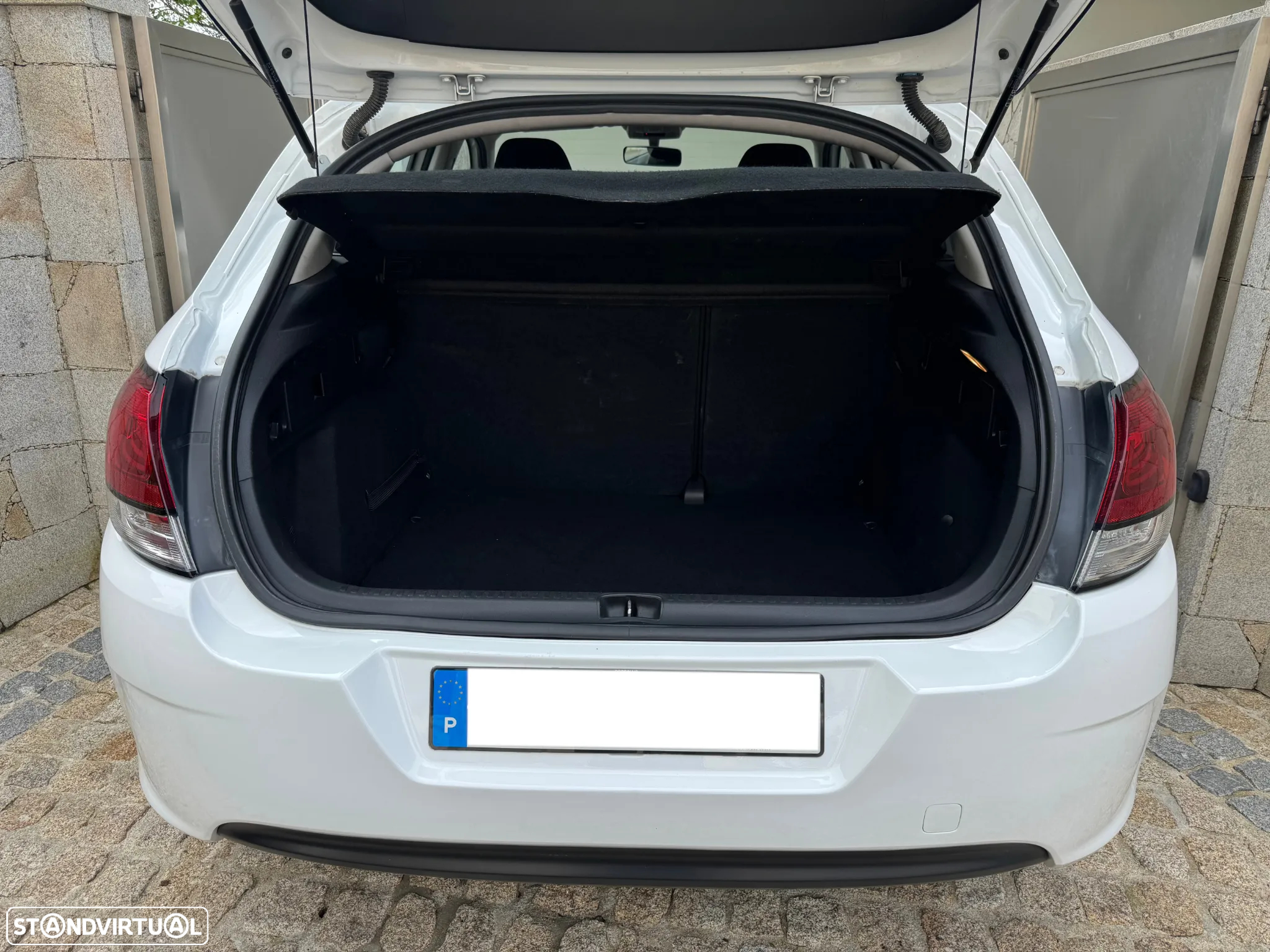 Citroën C4 1.6 BlueHDi Live - 11