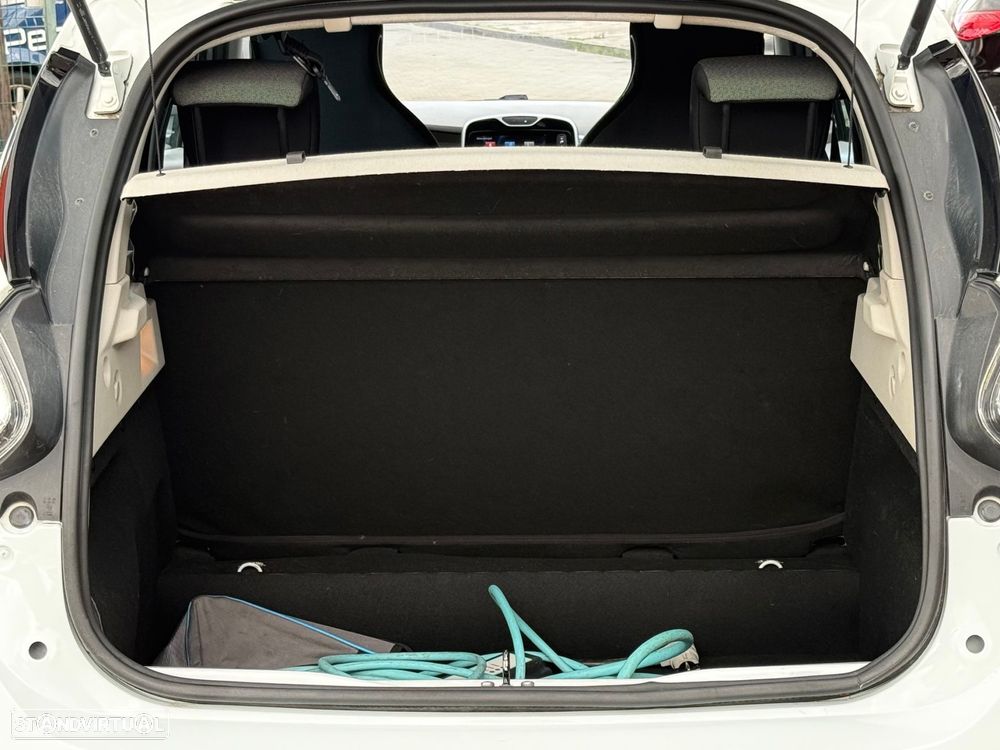 Renault Zoe (c/ Bateria) Life - 17