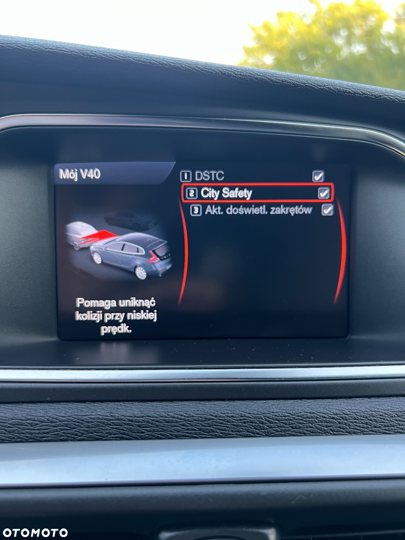 Volvo V40 D3 R-Design Summum - 23