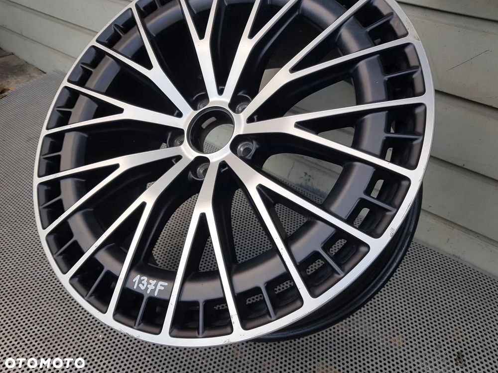 Mercedes W295 v295 EQE AMG Felga 9,5X21 ET52 - 2