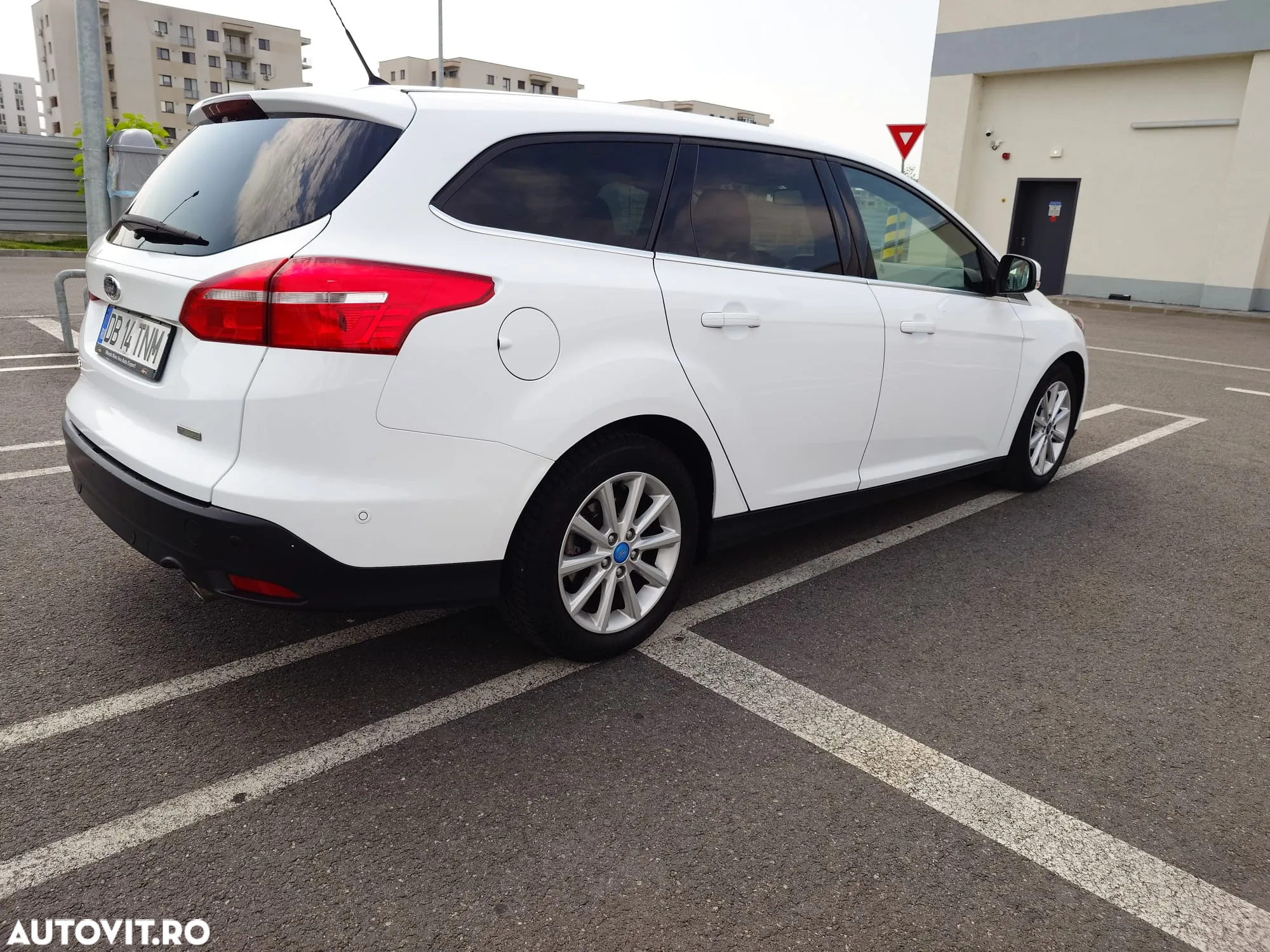 Ford Focus 1.5 EcoBoost Start-Stopp-System Business Edition - 7
