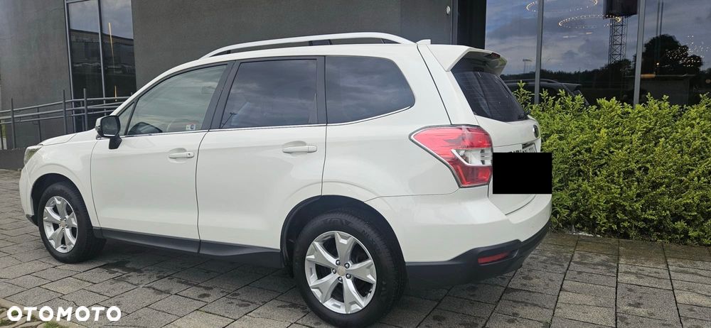 Subaru Forester 2.0 D Exclusive Lineartronic - 15