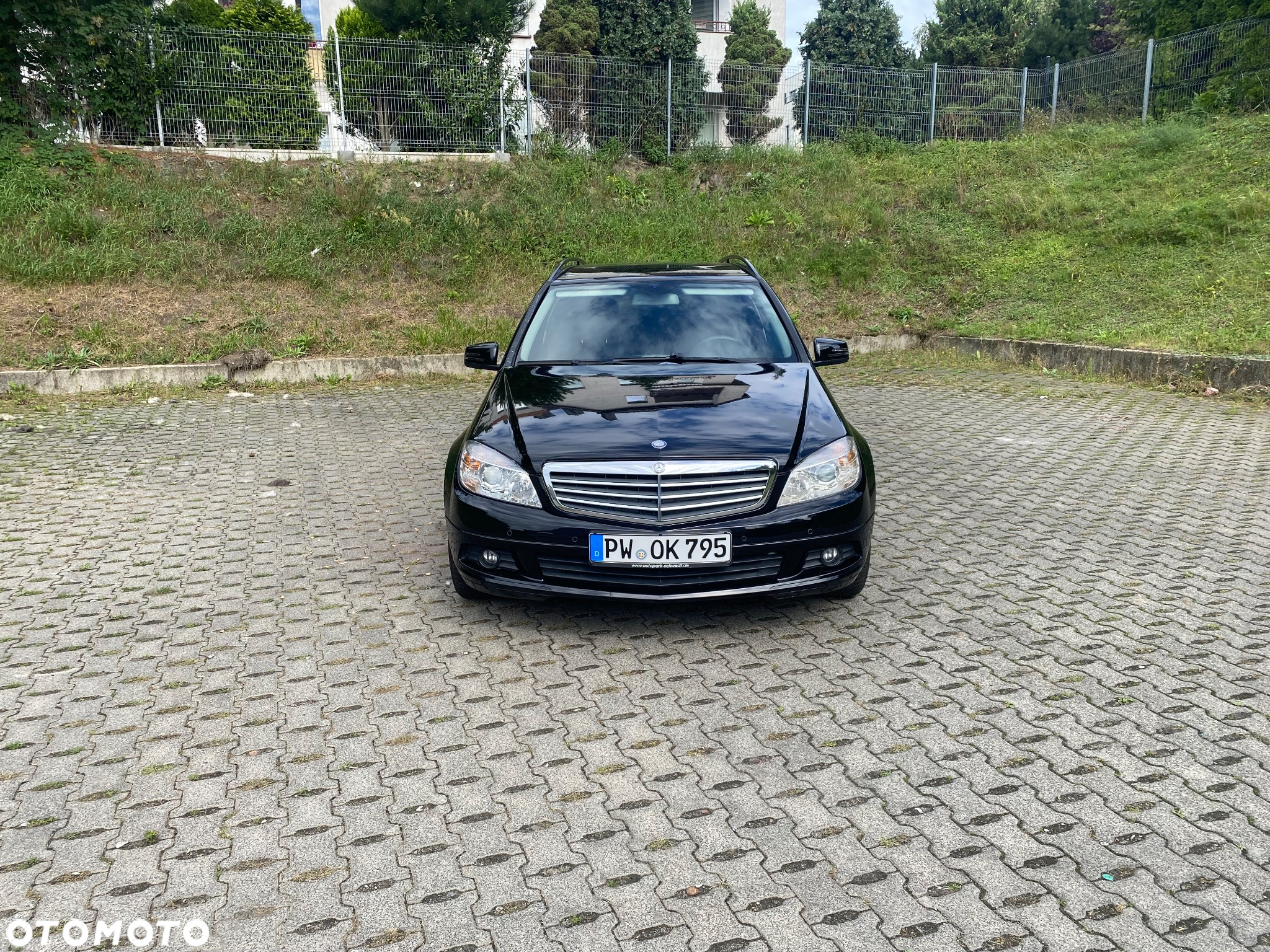 Mercedes-Benz Klasa C 180 T Kompressor BlueEFFICIENCY Elegance - 8