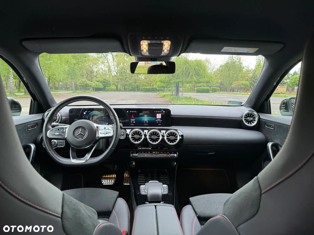 Mercedes-Benz Klasa A 180 AMG Line 7G-DCT - 11