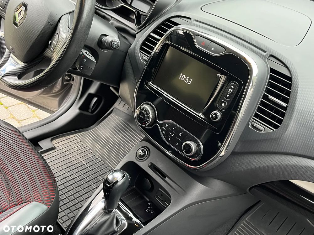 Renault Captur 1.2 TCe Helly Hansen EDC - 13