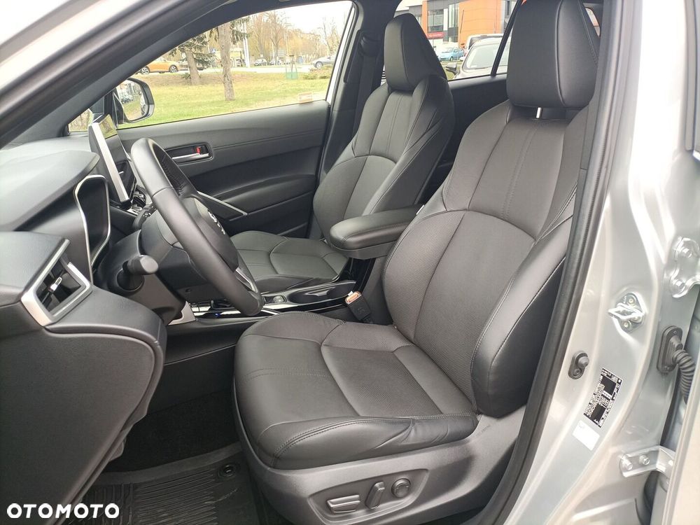 Toyota Corolla Cross 2.0 Hybrid Executive AWD - 10