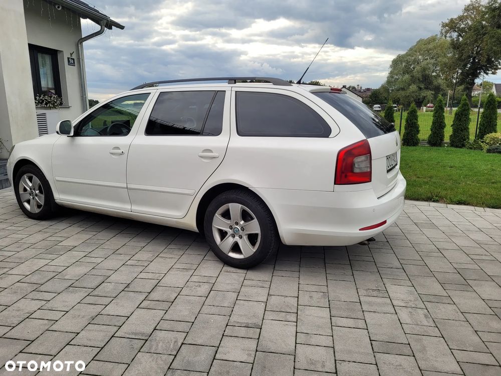 Skoda Octavia 2.0 TDI Elegance - 3