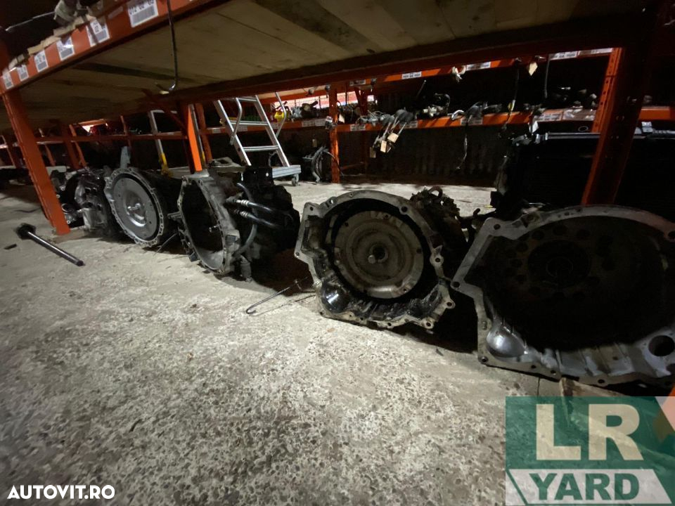 Dezmembrez Land  Rover Discovery 3 / 2,7 diesel (2005-2009) , dezmembrari - 6