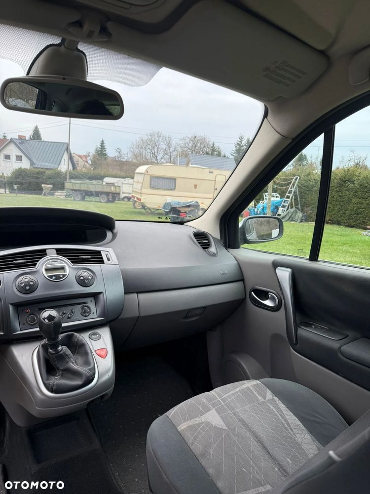 Renault Scenic 1.9 dCi Confort Expression - 10