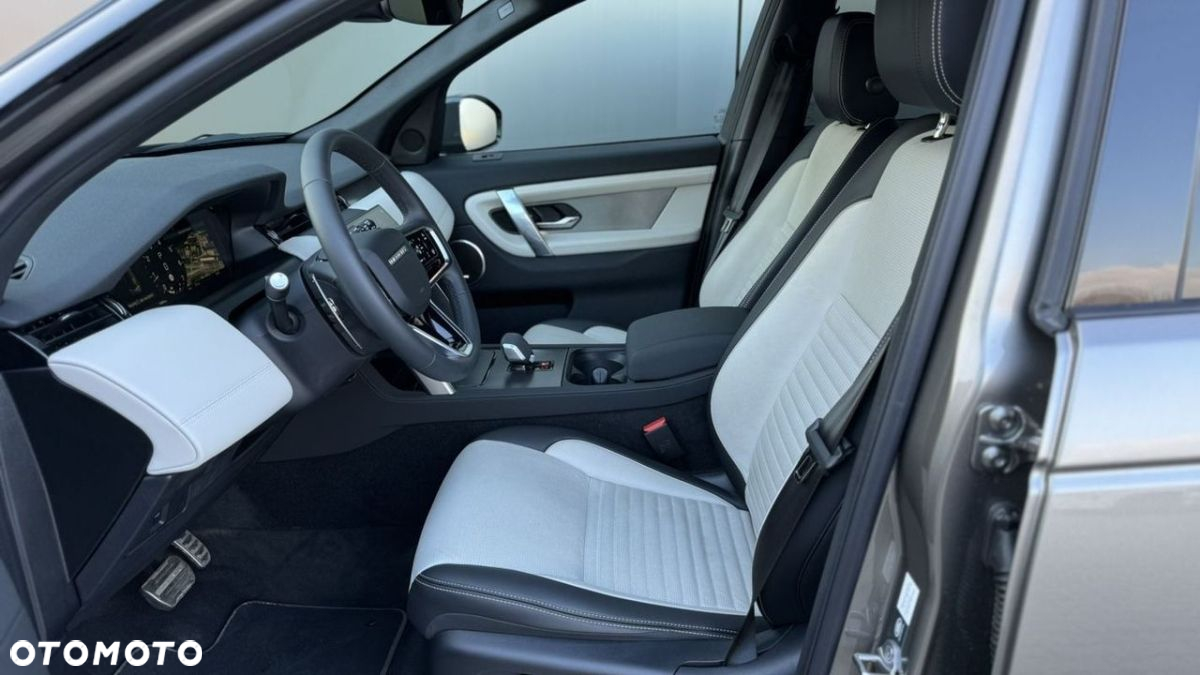 Land Rover Discovery Sport - 9