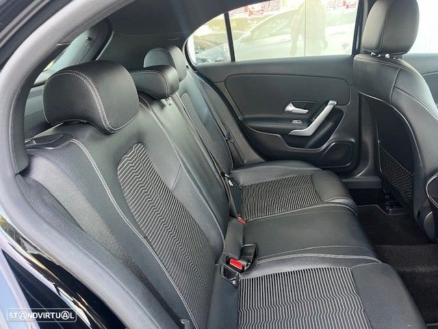Mercedes-Benz A 180 d Style Plus - 21