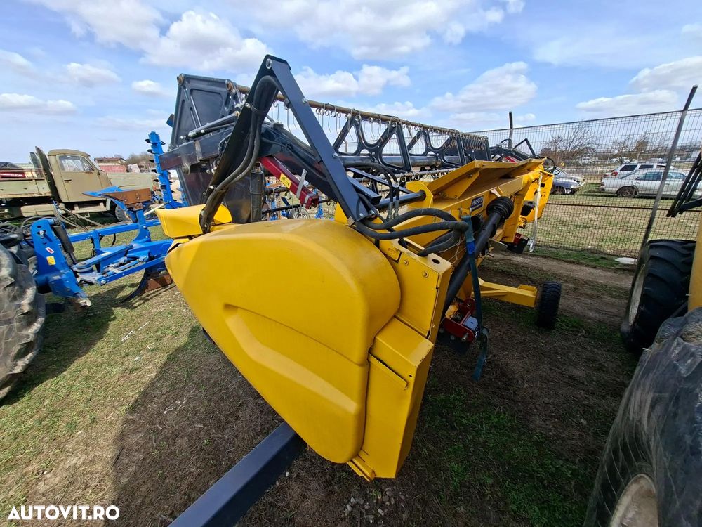 New Holland 760CG 5,48M HEDER + CARUCIOR TRANSPORT GTSH R COCHET - 5