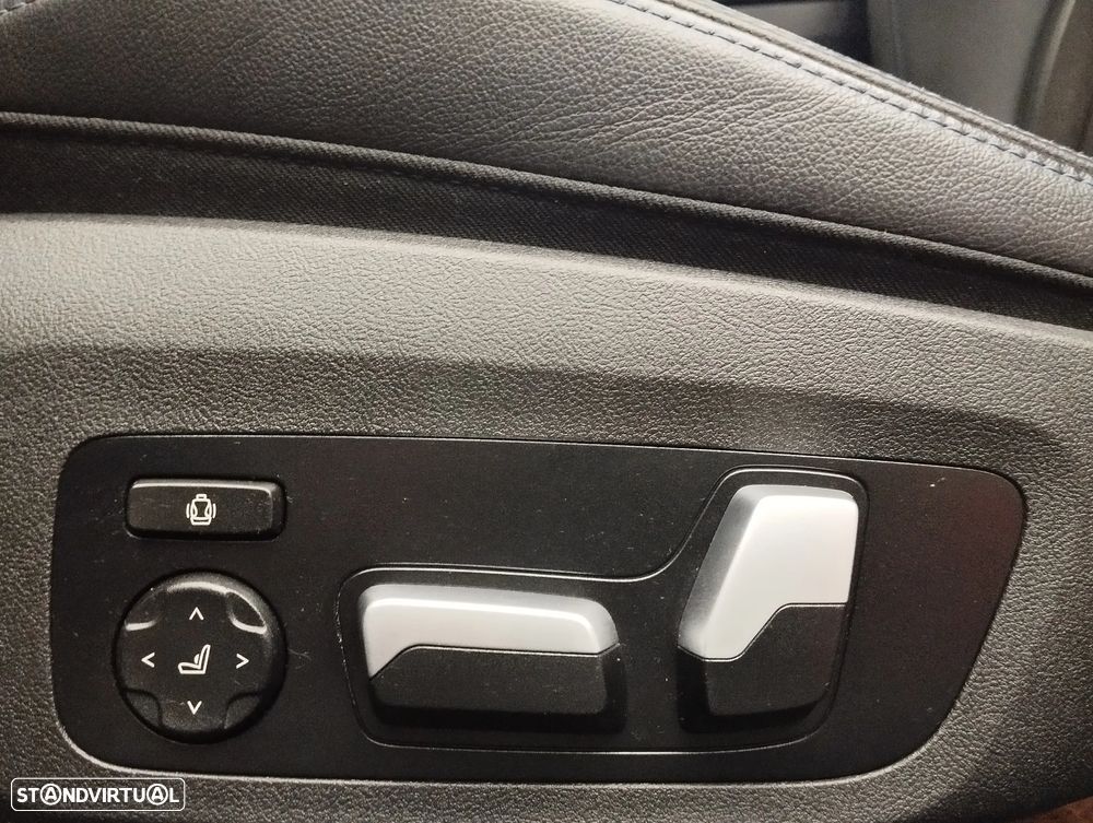 BMW 420 d Desportiva M Auto - 28