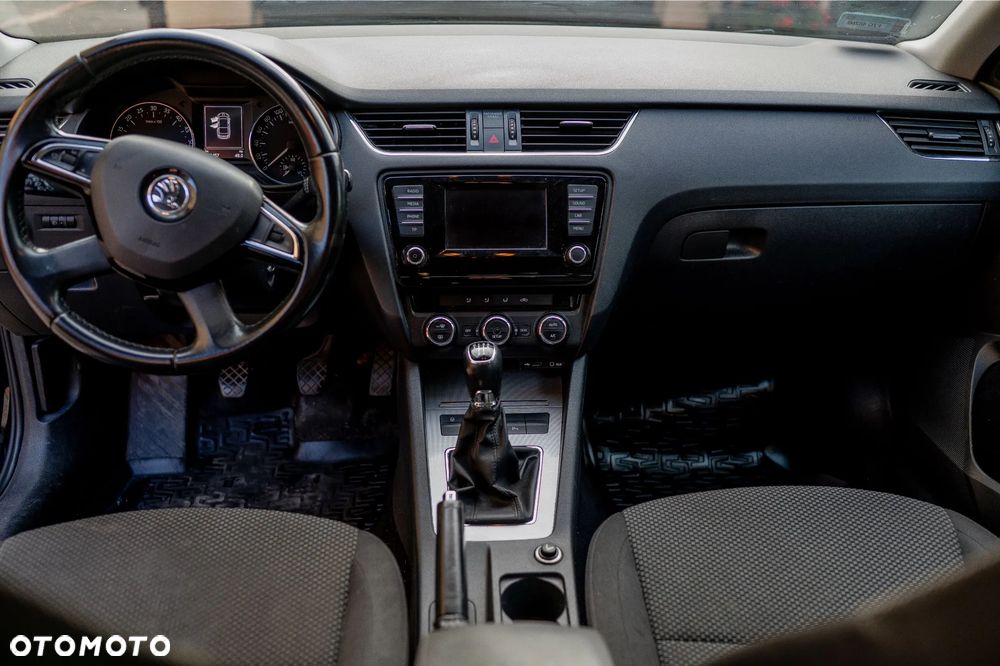 Skoda Octavia 1.6 TDI Ambition - 10