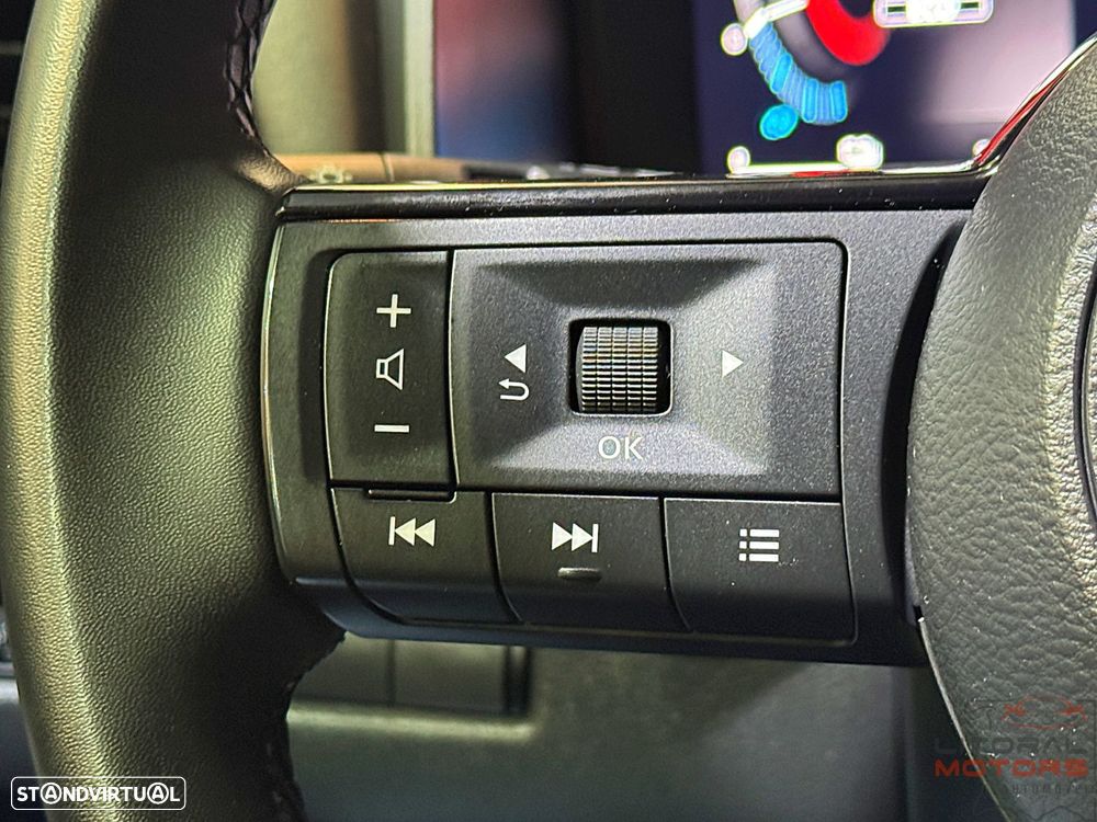 Nissan Qashqai 1.3 DIG-T N-Connecta Xtronic - 23