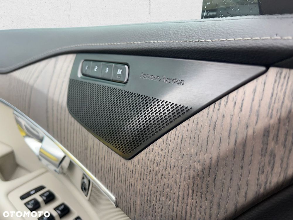 Volvo XC 90 - 18
