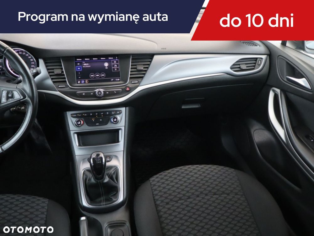 Opel Astra - 10