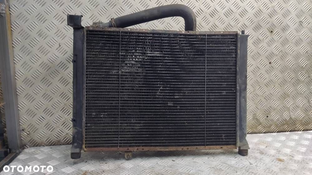 CHŁODNICA WODY Z WENTYLATOR ROVER 25 I 1.1 16V - 3