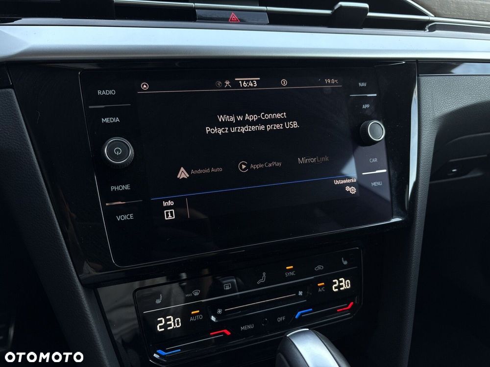 Volkswagen Arteon 2.0 TSI Elegance DSG - 22