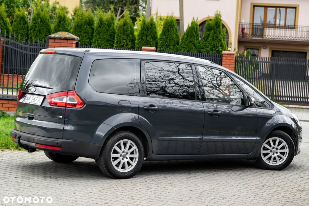 Ford Galaxy 2.0 TDCi Ghia - 14