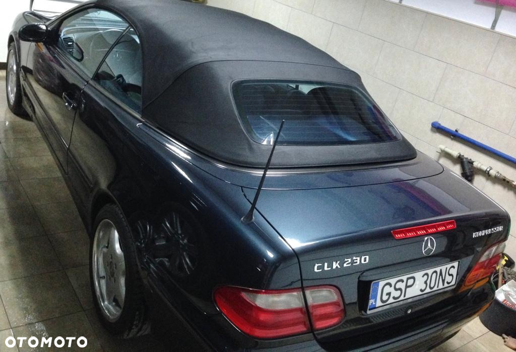 Mercedes-Benz CLK - 11