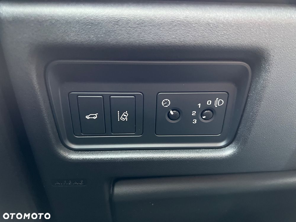 Land Rover Discovery Sport 2.0 TD4 Pure - 19